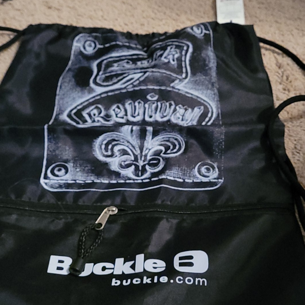 BUCKLE BACK PACK
